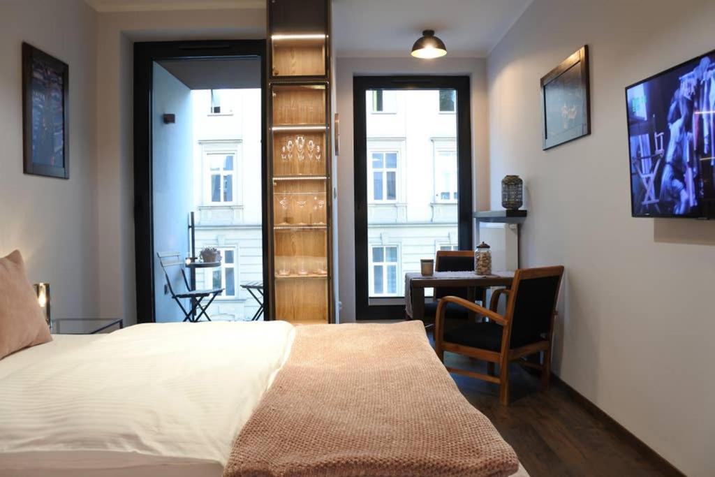 Boutique 109 - Old City, Luxury Apt. With A Garage Cracóvia Exterior foto